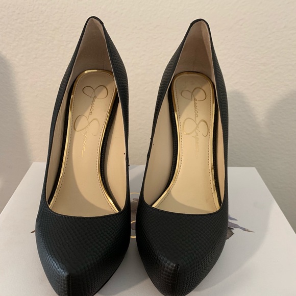 Pump heels - Picture 2 of 4